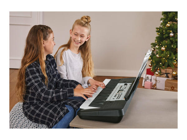 Yamaha Portable Keyboard