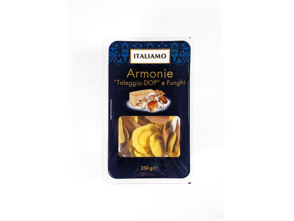 Armonie Pasta with Taleggio Cheese PDO and Mushrooms