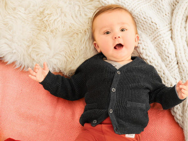 LUPILU(R)PURE COLLECTION Baby Strickjacke1