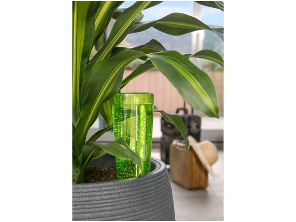 Outdoor water reservoir