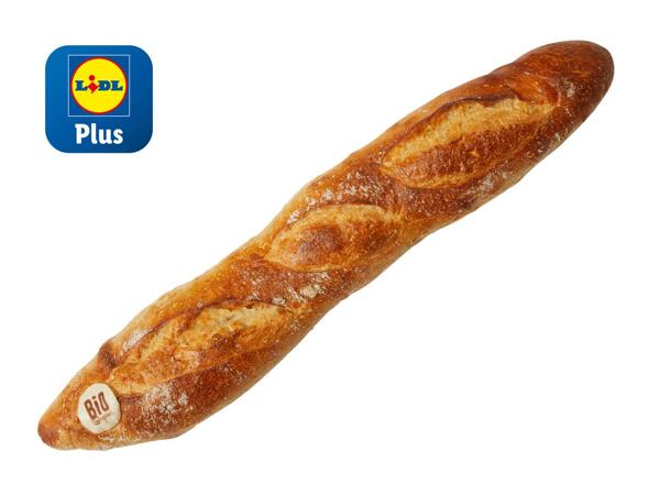 Baguette bio cuite au four à pierre
