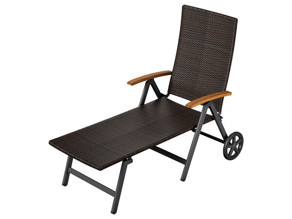 Wicker Sunlounger