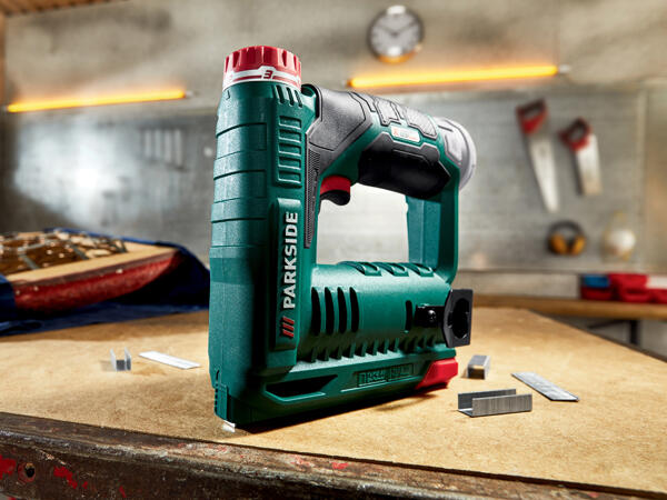 Cordless Stapler
