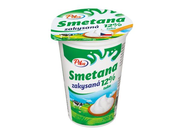 ZAKYSANÁ SMETANA