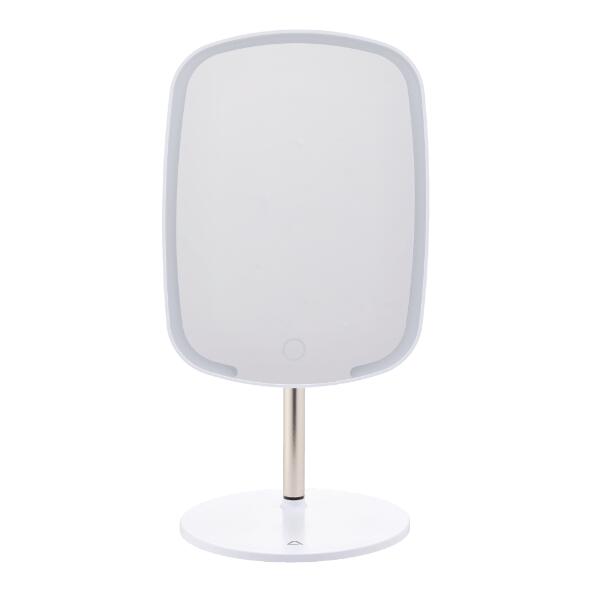 AMBIANO(R) 				Miroir visage à LED