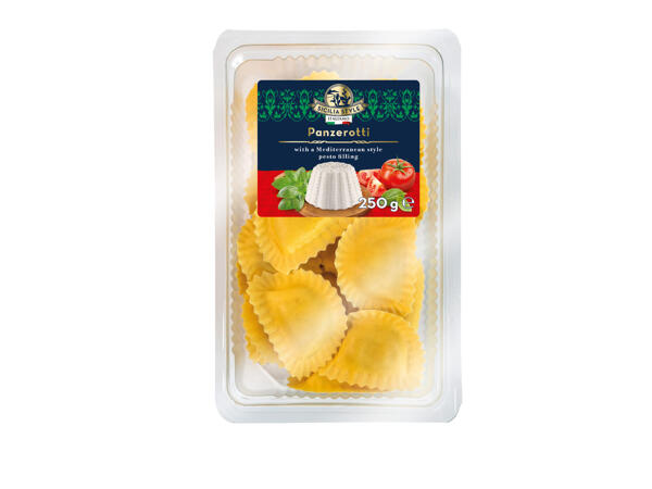 Färsk fylld pasta