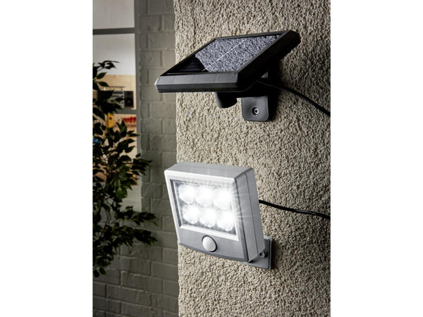 LED Solar Spotlight