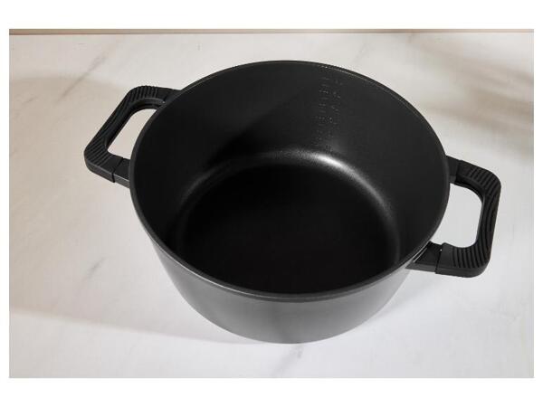 Hrnec z hliníkové litiny, Ø 28 cm