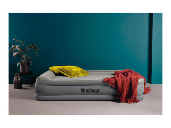 Bestway Tritech King Size Air Bed with Built-In Pump
