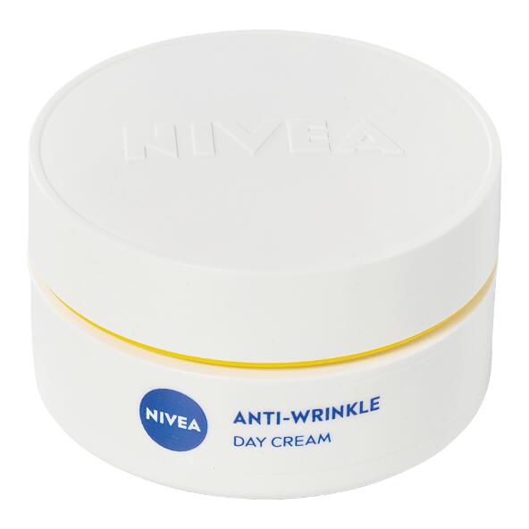 NIVEA(R) 				Anti-Falten-Tagescreme oder -Nachtcreme