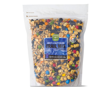 Southern Grove Sweet & Salty Blend Trail Mix