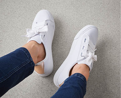 Ladies Casual Sneakers
