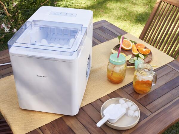 105W Ice Maker