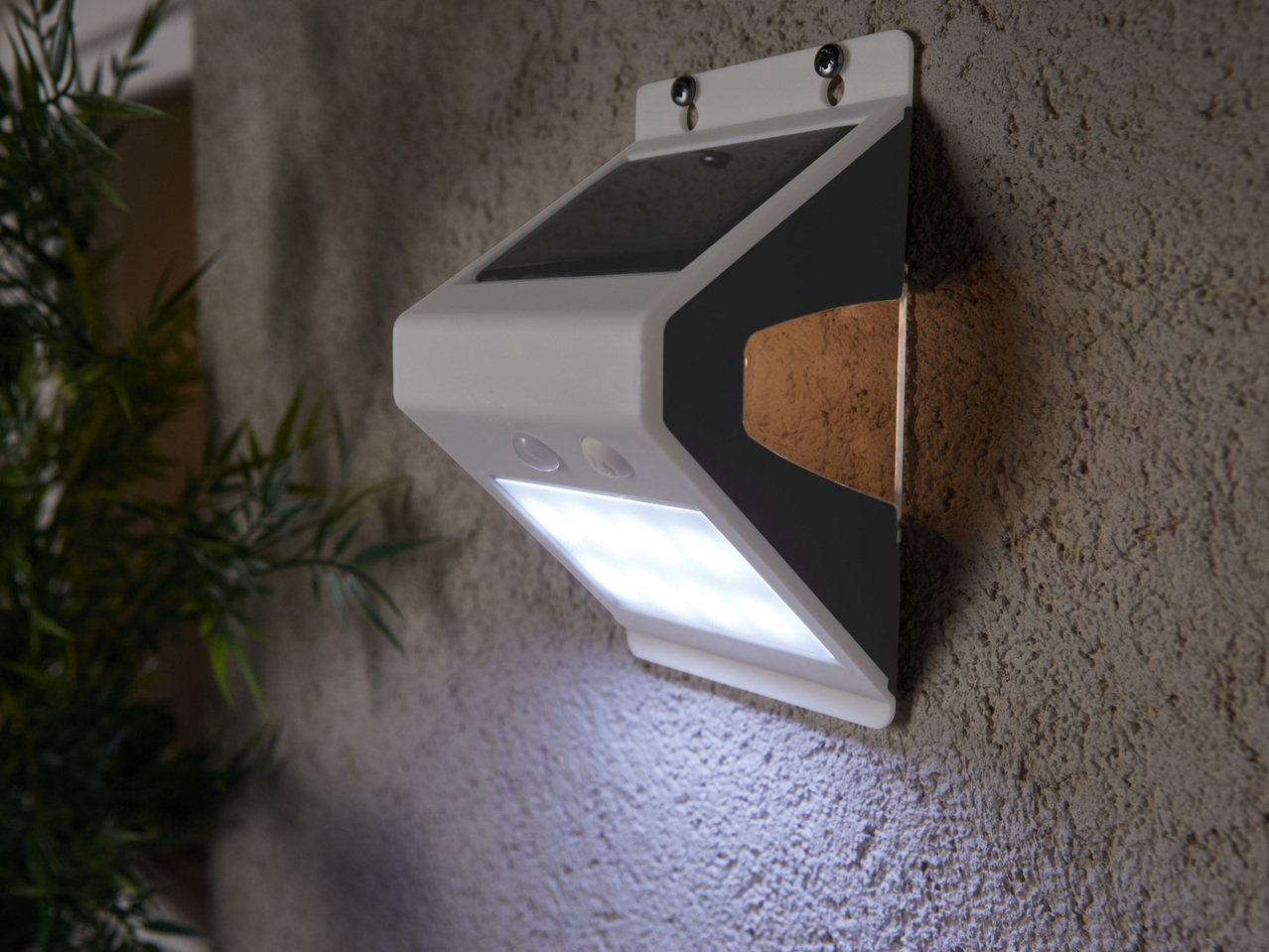 LIVARNO LUX(R) LED-Solar-Wandleuchte