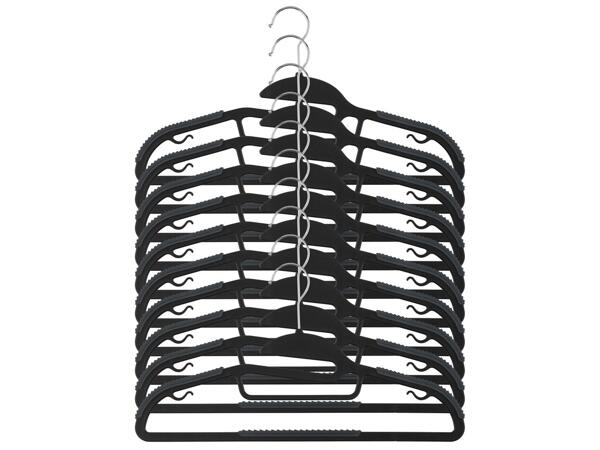 Coat hangers, 10 pieces