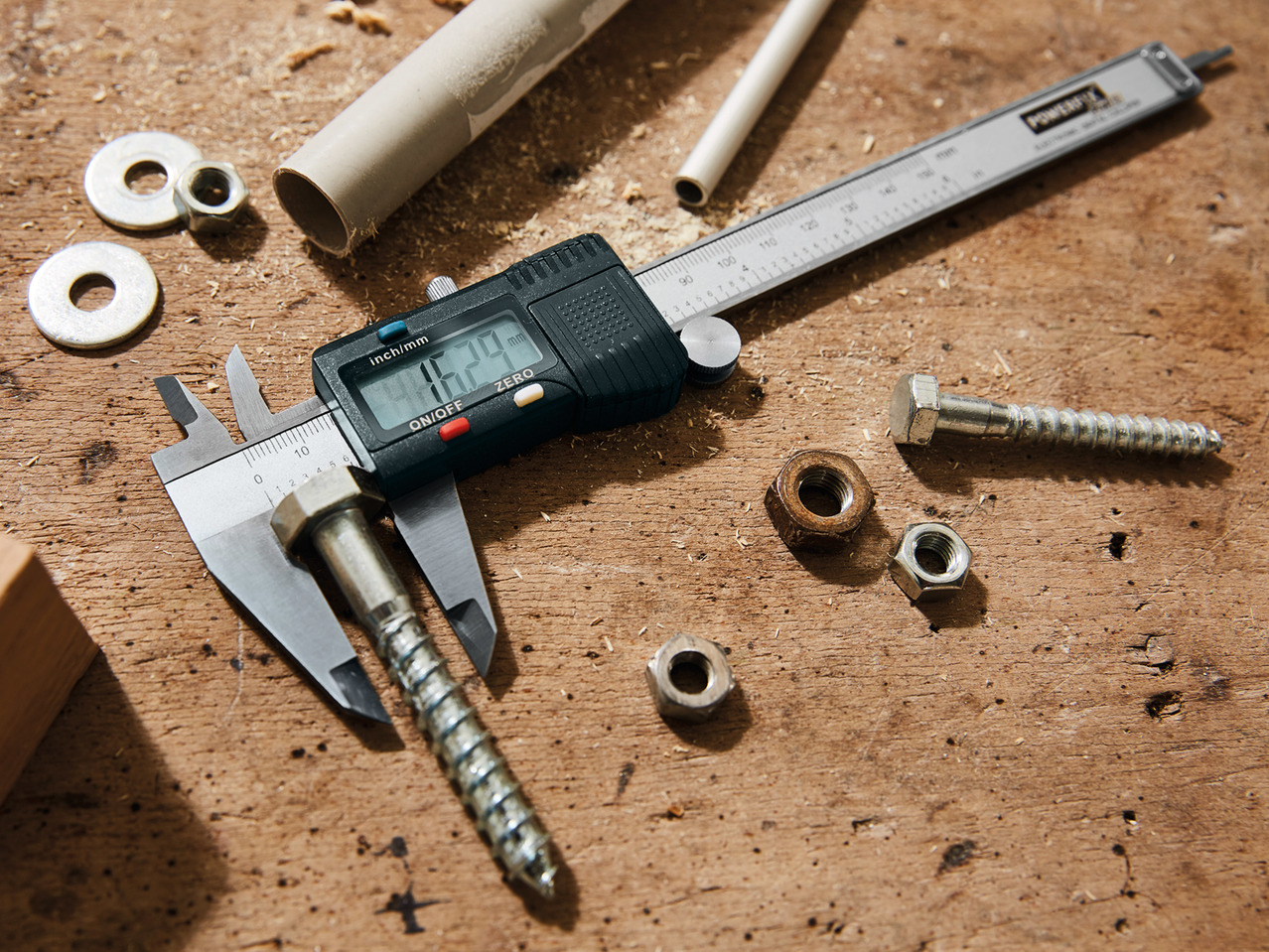 Powerfix Profi Digital Caliper or Angle Finder1