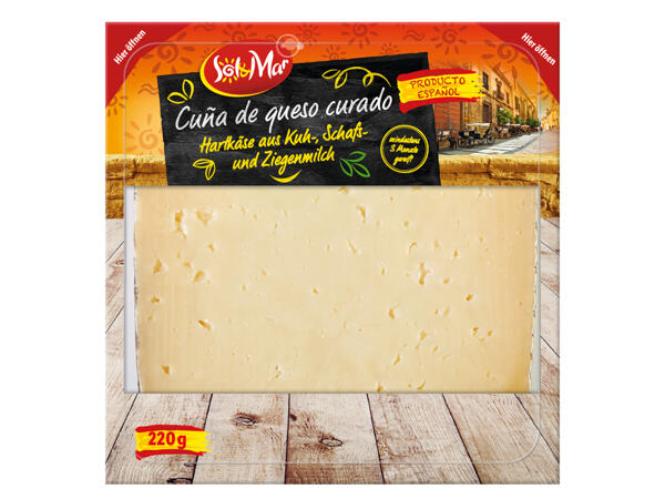 Cuña de queso curado