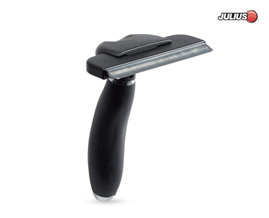 DESHEDDING BRUSH