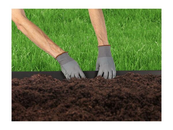 Parkside Straight Lawn Edging - Black