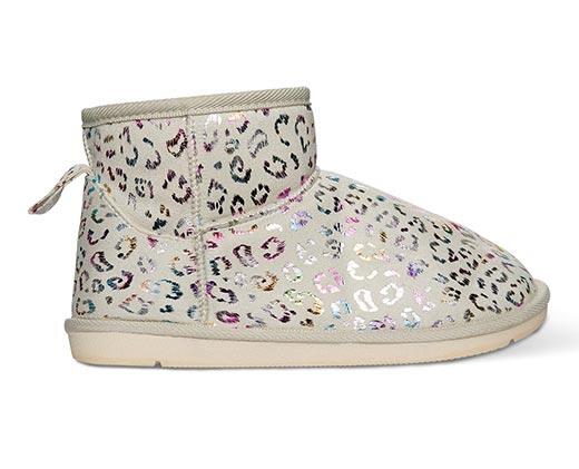 Lily & Dan 
 Children's Cozy Boots
