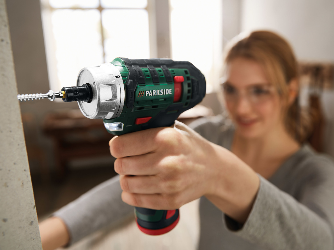 Parkside 12V Cordless Drill Driver1