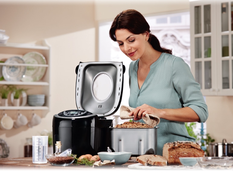 SILVERCREST KITCHEN TOOLS 850W Bread Maker