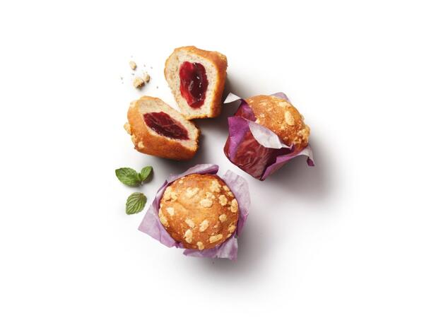 BORŮVKOVÝ MUFFIN S MÁSLOVOU DROBENKOU