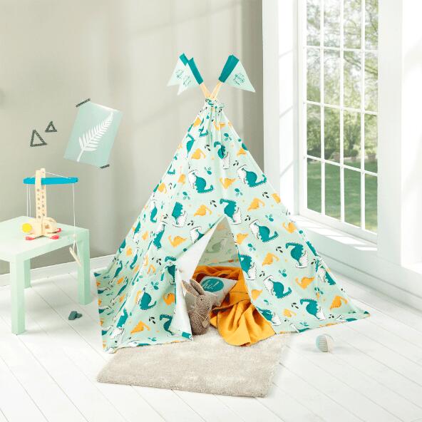 PLAYLAND(R) 				Tipi