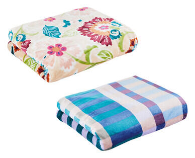 Plush Throw Blanket