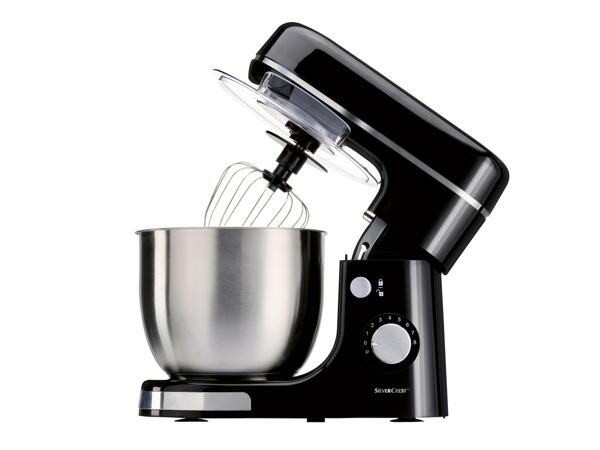 Black stand mixer