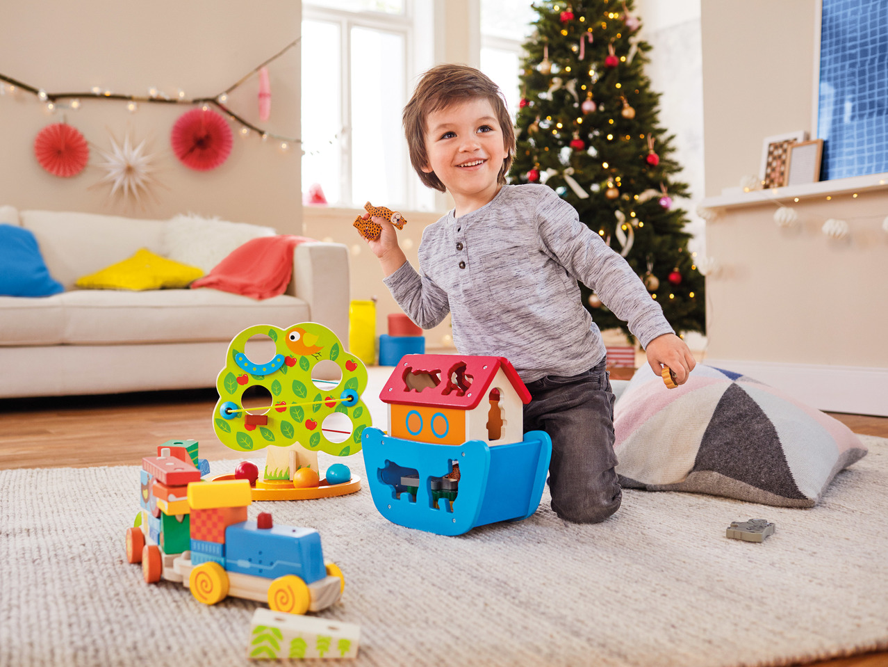 Playtive Junior Stacking Train, Ball Track or Noah's Ark 1