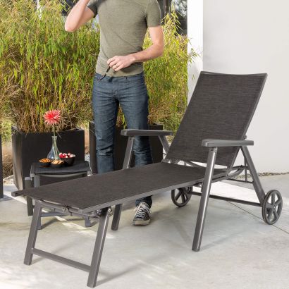 Chaise longue