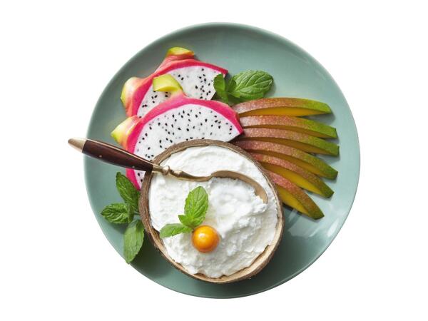 Vitasia Coconut Ice Cream in Coconut Husk