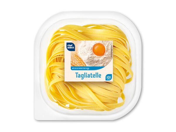 Tagliatelle med eller uden spinat