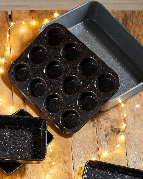 12 Cup Muffin Tray