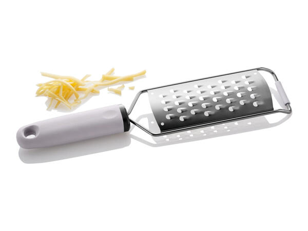 Ernesto Graters Assorted