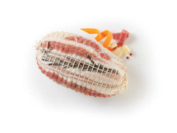 Stuffed Chicken Roll with Scamorza Cheese and Speck