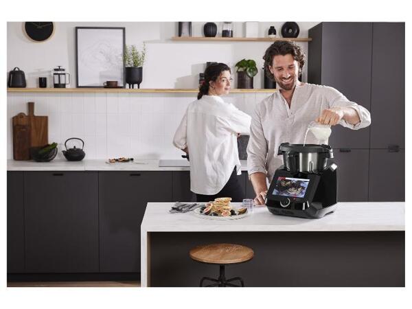 Monsieur Cuisine Smart Black SKMS 1200 C1
