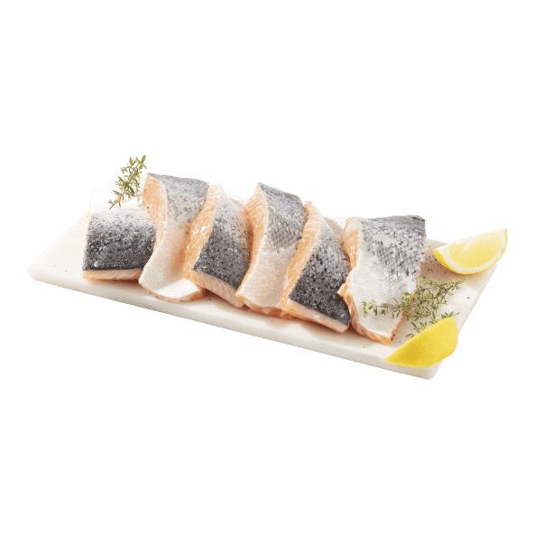 GOLDEN SEAFOOD(R) Saumon frais avec peau, 6 pcs