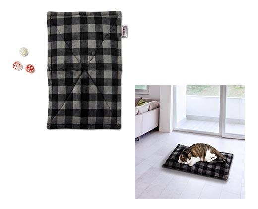 Heart to Tail 
 Cat Warming Mat
