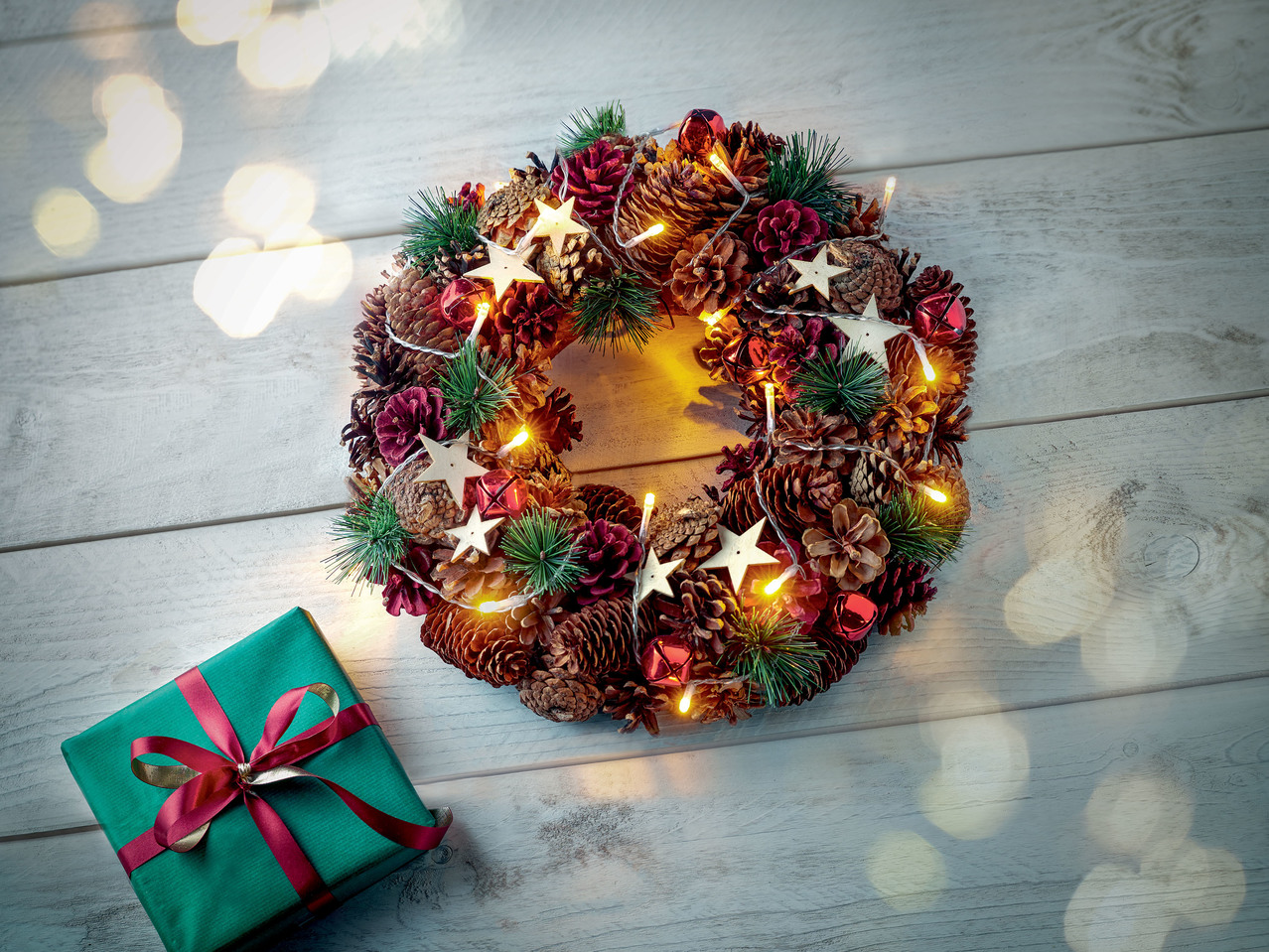 MELINERA LED Christmas Wreath