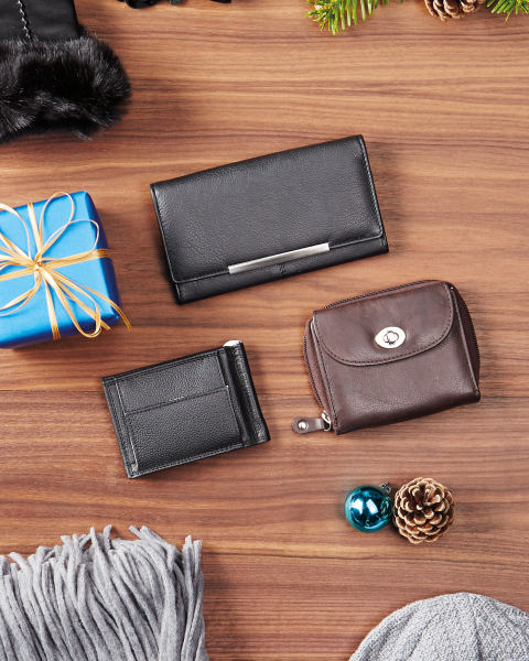 Avenue Black Leather Wallet Slotted
