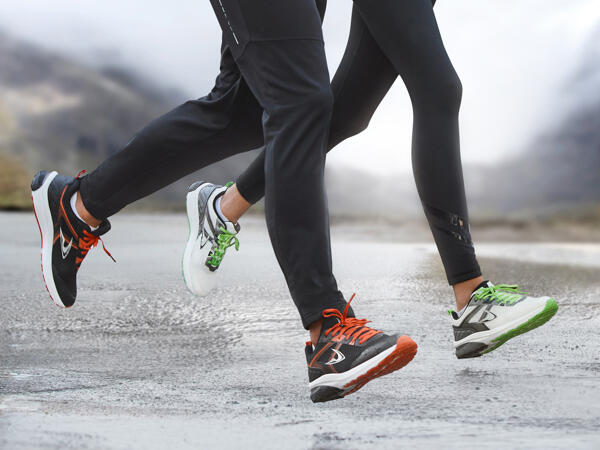Ladies' Running Shoes