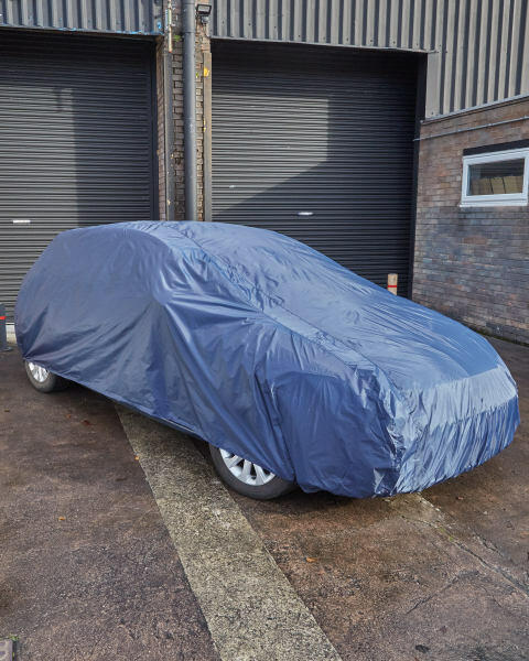 Auto XS Medium Full Car Cover