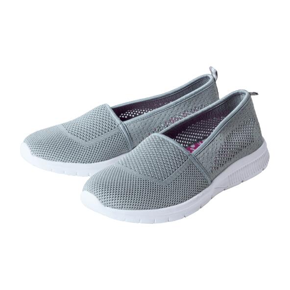 Slip-on sneakers