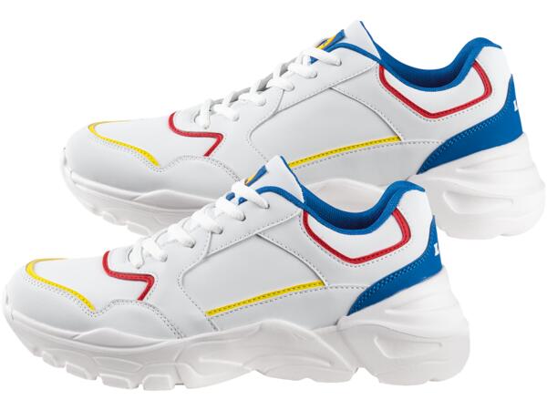 Sneakers