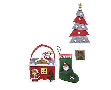 DECORAZIONI NATALIZIE IN FELTRO