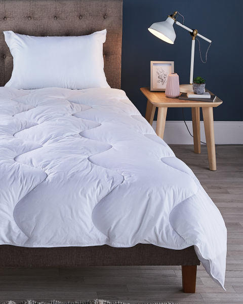 Double Feels Like Down Duvet