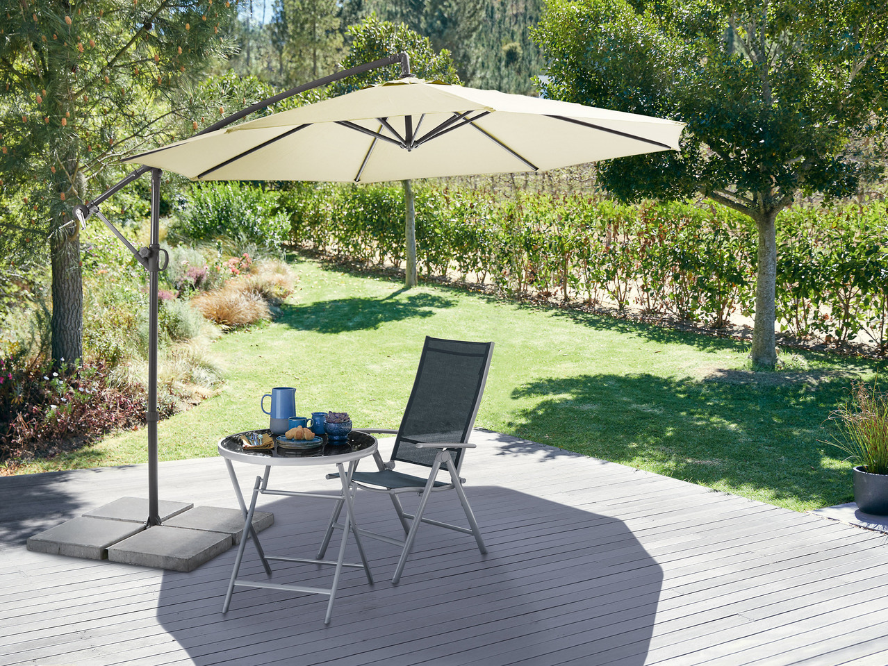 Ø3M Cantilever Parasol