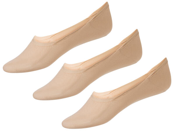 Ladies' Footsies